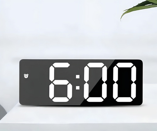 Reloj De Mesa Despertador Digital Gh0712l Reloj Color Negro