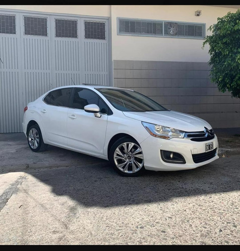 Imagen 3 de 11 de Citroen C4 Lounge
