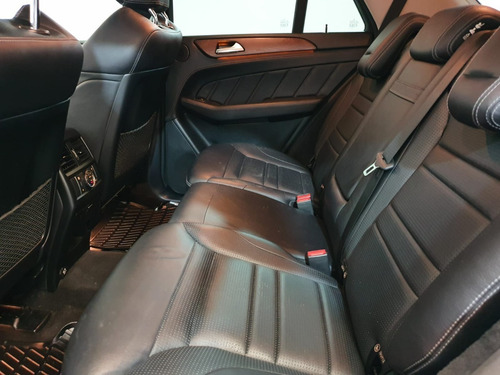 Imagen 10 de 15 de Mercedes Benz Ml63 Amg 2015
