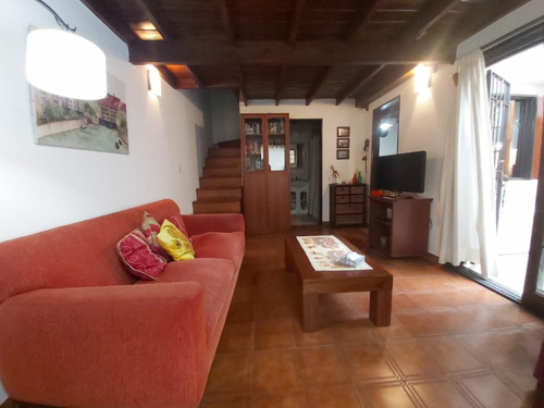 Duplex En V.sto. 2 Amb. Susana Quinelli