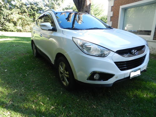 Imagen 2 de 9 de Hyundai Tucson 2.0 Gls 4x4 Caja Manual