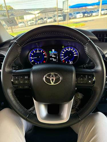 Toyota Hilux 2.7 SRV 4X4 CD 16V FLEX 4P AUTOMÁTICO