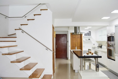 Imagen 18 de 20 de Hermoso E Impecable En Town House En Tazajal, Naguanagua Res. Villa Fontina Adp
