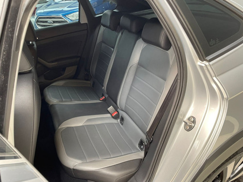Volkswagen Nivus 1.0 Highline 200 Tsi Aut. 5p 6 marchas