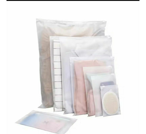 30 Saquinhos Com Ziper P/ Roupa Maternidade Multiuso 25x35cm