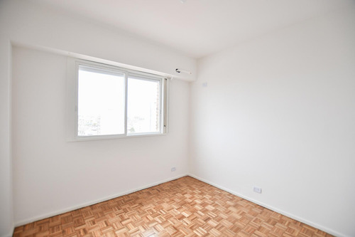 Departamento 3 Dormitorios En Venta En Calle 33 Entre 18 Y 19 La Plata