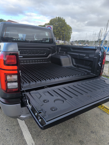Mitsubishi L200 2.4 Gls 4X4 At Full