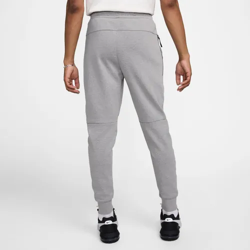 Nike tech fleece pants v2 deals