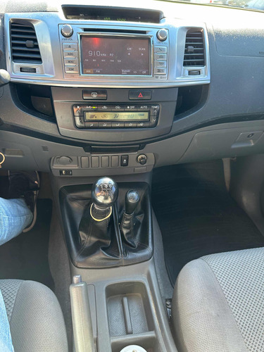 Toyota Hilux 3.0 Cd Srv 171cv 4x4 - A3
