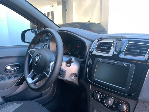 Renault Sandero 1.6 16v Zen