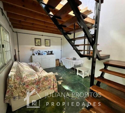 Casa De 4 Ambientes En Quilmes Oeste