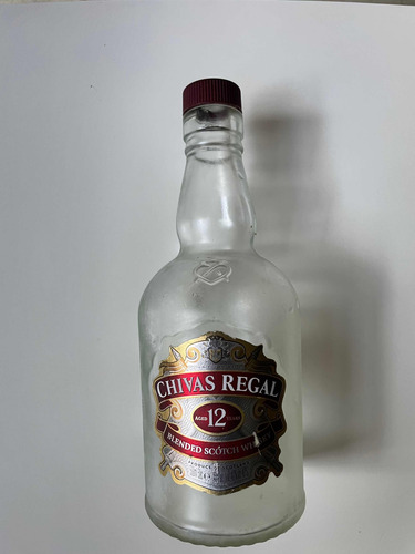 Botella Vacía Y Caja De Chivas Regal 12 (Usado)