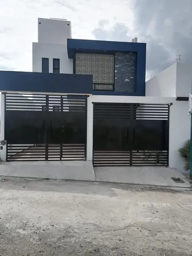 Casa En Venta En Bonanza, Los Laureles Morelia