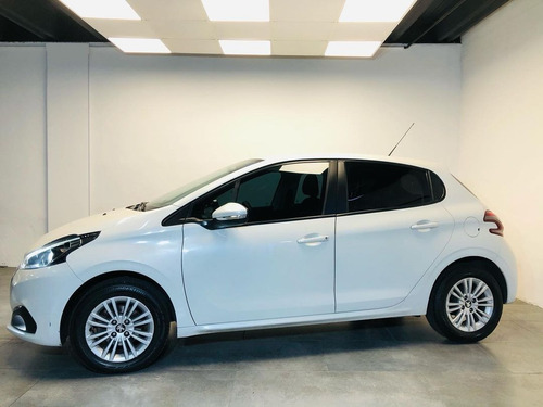 Peugeot 208 Automatico Divino!! Amaya Propios