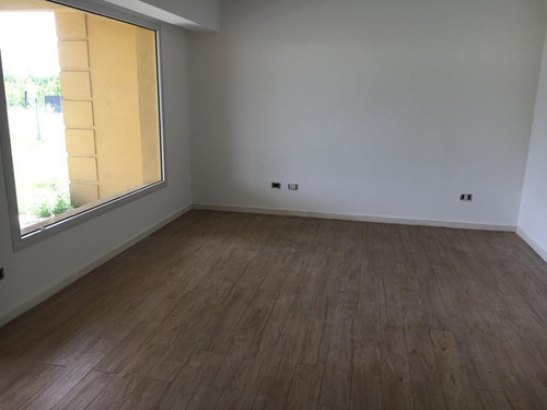 Imagen 8 de 20 de Muy Linda Casa En Venta En San Gabriel, Villanueva. 3 Dorm-jardin Y Pileta
