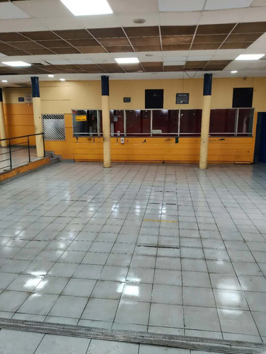 Arriendo Local Comercial En Santiago