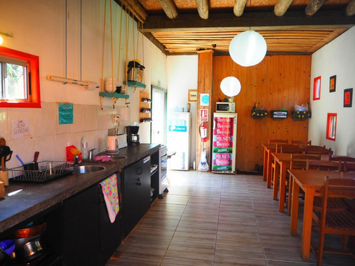 Negocio En Venta De 7 Ambientes 6 Dormitorios En Punta Del Diablo