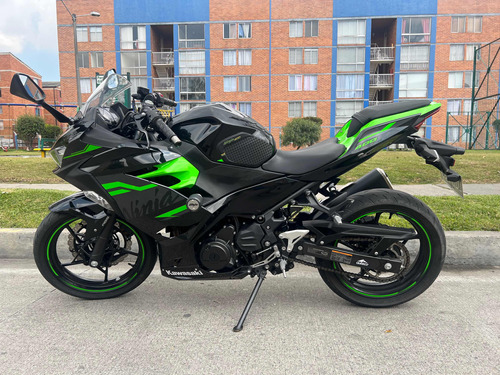 Kawasaki Ninja 400