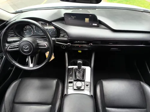 Mazda 3 2.0 Touring