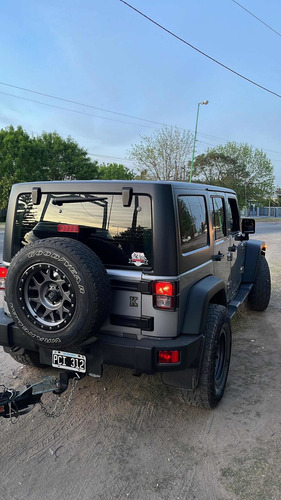Imagen 2 de 10 de Jeep Wrangler 2015 3.6 Unlimited 284hp Mtx