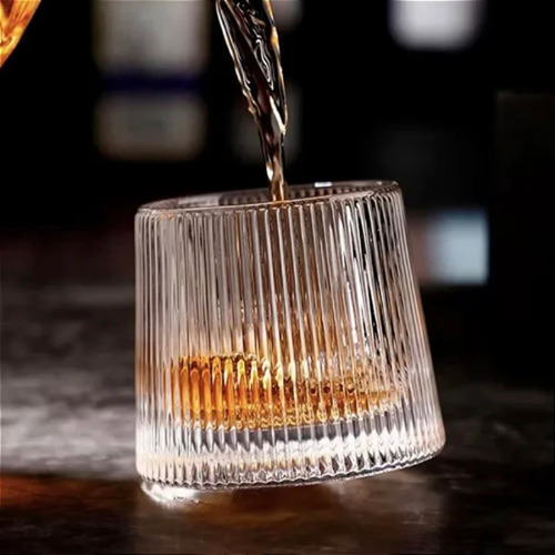 Copo Para Whisky E Bebidas 190ml Giratório Com Base Em Inox