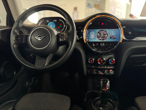 Mini Cooper Classic 3 Puertas At
