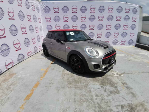 Imagen 2 de 13 de Mini Cooper Jcw