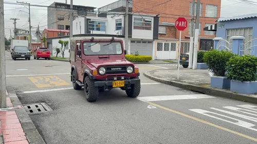 Daihatsu F20 1.6 F20 4X4
