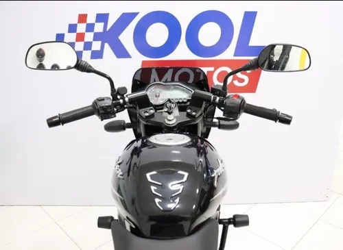 Bajaj Pulsar 180 Neon Fi