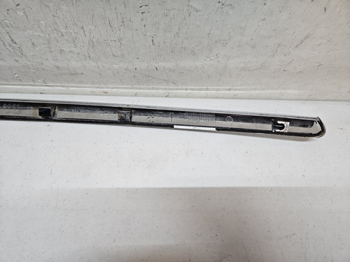 Moldura Cromada Cofre Honda Civic 2001-02-2003 (Usado)
