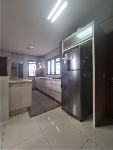 Imagem 10 de 30 de Casa Com 3 Dormitórios À Venda, 144 M² Por R$ 685.000,00 - Canudos - Novo Hamburgo/rs - Ca3737