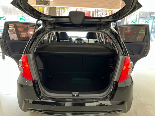 Imagem 8 de 22 de Honda Fit Lx