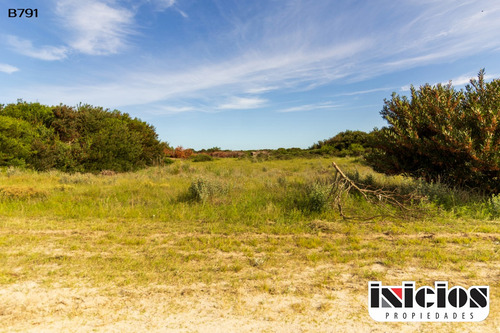 Lote En Barrio Cerrado Punta Medanos - B791