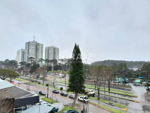 Edificio Geneve, 1 Dormitorio En Venta, Roosevelt, Punta Del Este
