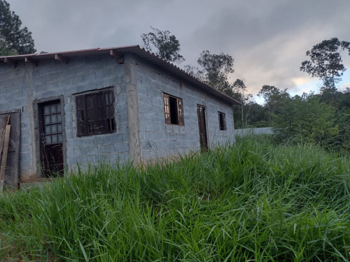 Chácara A Venda Em Construção Com Escritura Registrada