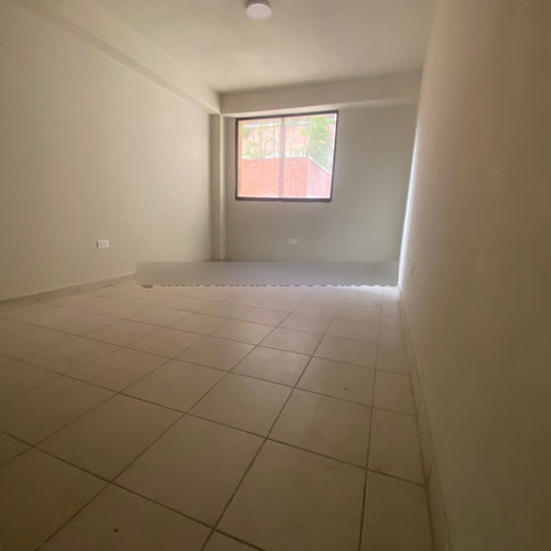 Imagen 3 de 8 de Apartamento En Venta En Playa Grande Ref 1293