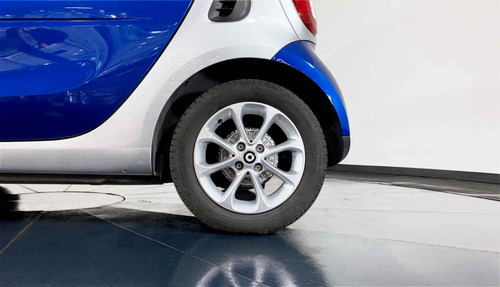 Imagen 7 de 15 de 114323 - Smart Fortwo 2018 Con Garantía