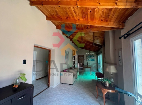 Venta / Oportunidad Antigua Casa Refaccionada En B° Villa Del Parque