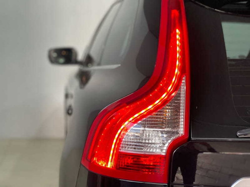 Imagem 12 de 15 de Volvo X60 2.0 T5 R-design 245cv Gasolina