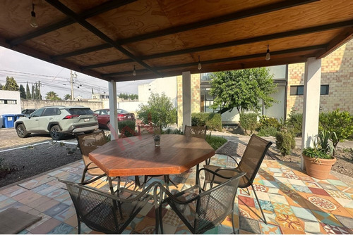 ¡vive En Planta Baja Con Jardín Privado En El Corazón De San Andrés Cholula!