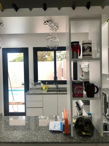 Imagen 8 de 24 de Casa En Venta En Barrio Parque Leloir