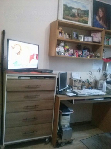 Imagem 6 de 12 de Sobrado Lindo Com 2 Dormitorios Grandes Com Armarios, Sala Com 2 Ambientes, Cozinha Grande Com Armarios, Espaço Gourmet, Garagem Para 3 Automoveis Com 2 Portoes Automaticos. - 1291 - 2691546