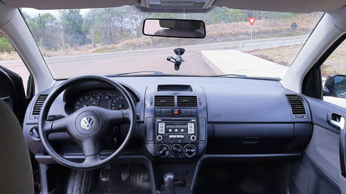 Imagem 6 de 12 de Volkswagen Polo