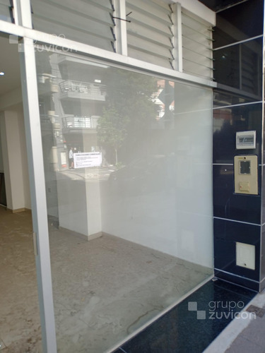 Local En Blanco Encaldada 4490 Villa Urquiza