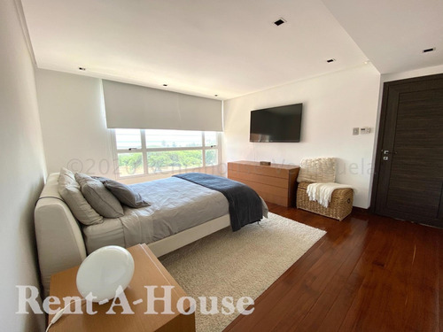 Imagen 9 de 14 de Apartamento De Lujo En Alquiler Con Planta Y Pozo Maracaibo