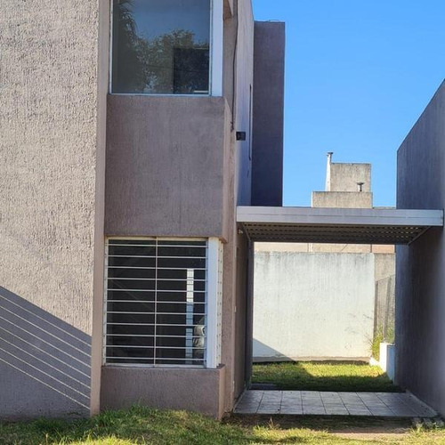 Imagen 2 de 15 de Duplex En Venta, Lomas Sur