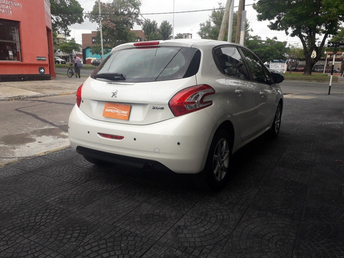 Peugeot 208 1.5 Allure Touchscreen 2015