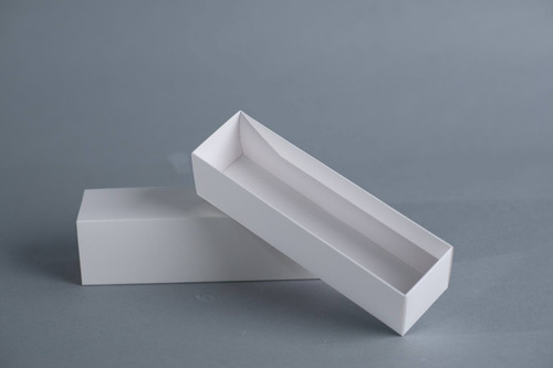 Imagen 3 de 10 de Caja Fosforera 31x5,5x5,5 Cm (x48u.) +/- 12 Macaron Alfajor