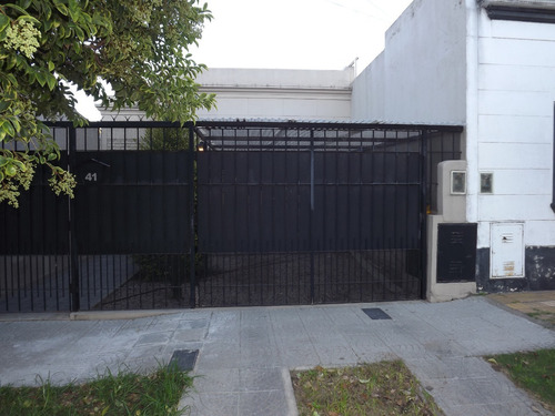 Imagen 2 de 27 de Ph En Venta - 528 E/120 Y 121 - 2 Dormis, 68 M² Cub. Cochera.