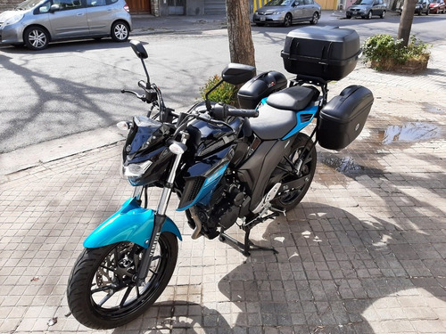 Imagen 2 de 15 de Yamaha Fz25 2020 + Accesorios